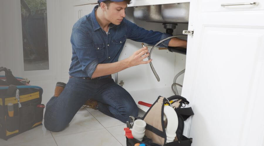 Local tankless water heater installation in Leiter, WY